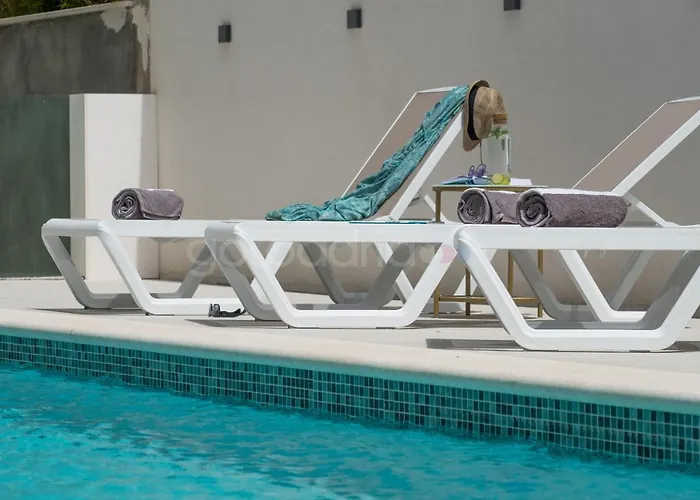 Apartamento Smaragd - Opal - Luxury With Shared Pool And Private Hot Tub