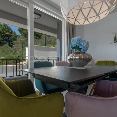 Smaragd - Opal - Luxury With Shared Pool And Private Hot Tub Apartman