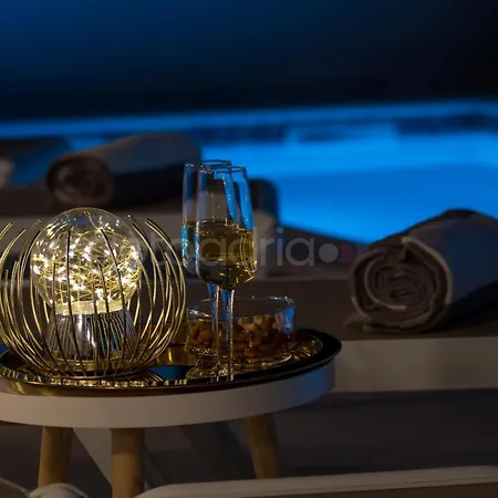 Apartman Smaragd - Opal - Luxury With Shared Pool And Private Hot Tub *