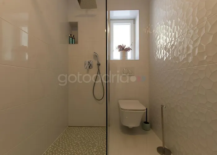 公寓 Smaragd - Opal - Luxury With Shared Pool And Private Hot Tub 马卡尔斯卡