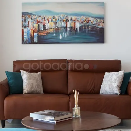 Smaragd - Opal - Luxury With Shared Pool And Private Hot Tub Makarska